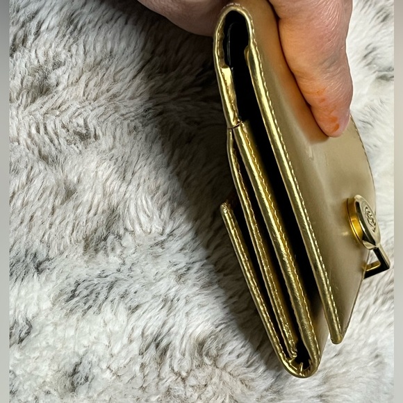 LOEWE Gold Leather Wallet - Picture 8 of 16